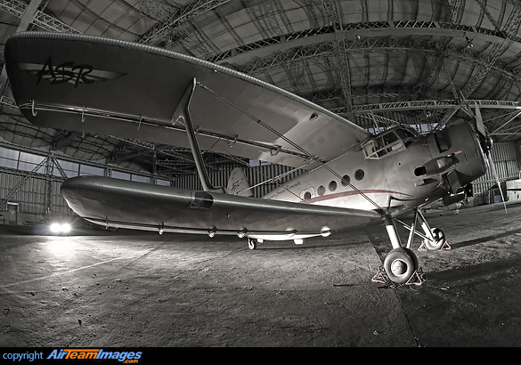 Antonov An-2 Antonov An-2