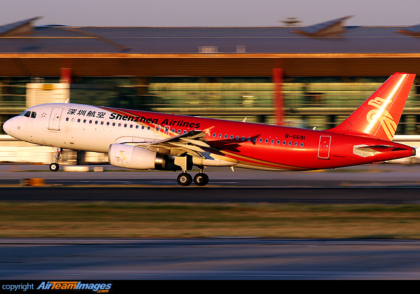Airbus A320-232 Airbus A320-232