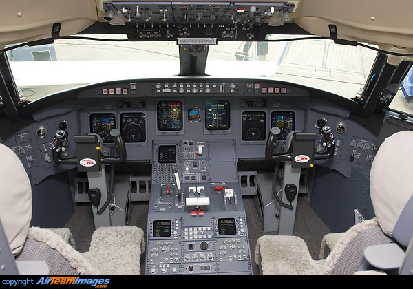 Bombardier Crj 700 C Fevz Aircraft Pictures Photos