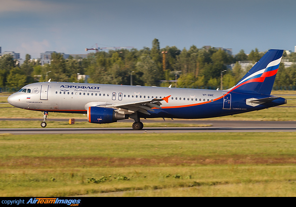 Airbus A320-214 Airbus A320-214