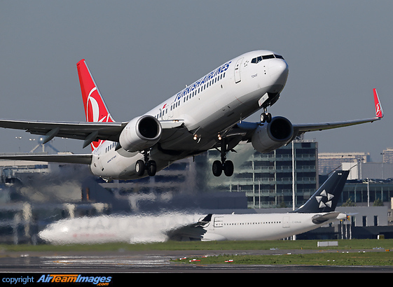 Boeing 737-8F2 Boeing 737-8F2