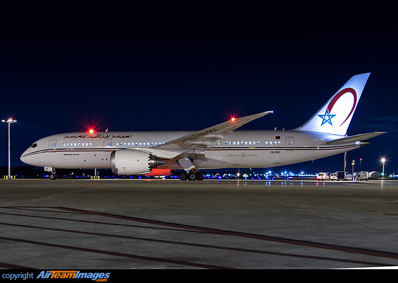 Boeing 787-8 Dreamliner Boeing 787-8 Dreamliner
