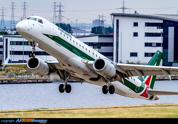Embraer ERJ-190STD Embraer ERJ-190STD