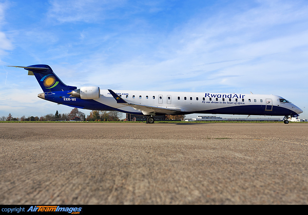 Bombardier CRJ-900ER Bombardier CRJ-900ER