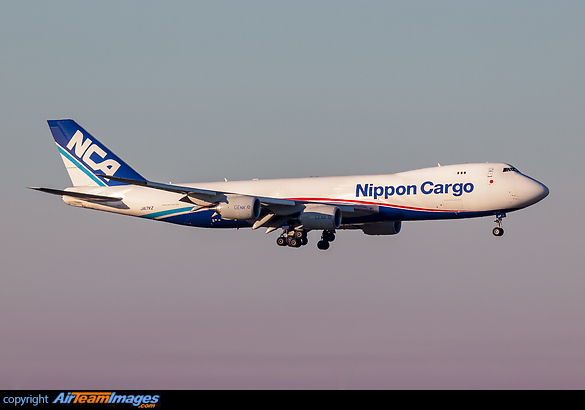 Boeing 747-8KZF/SCD Boeing 747-8KZF/SCD