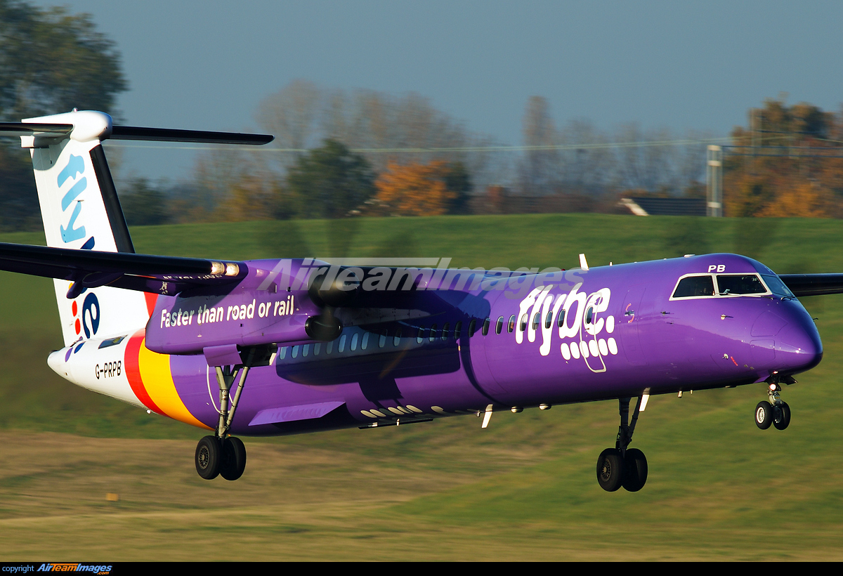 Bombardier Dash 8402Q Large Preview