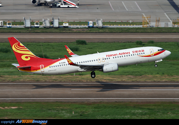 Boeing 737-84P Boeing 737-84P