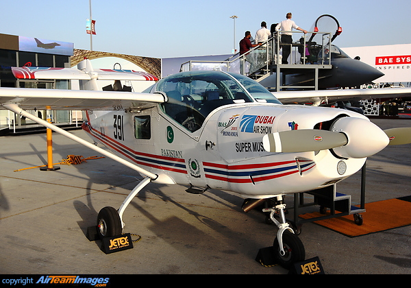 Pakistan MFI-17 Super Mushshak Pakistan MFI-17 Super Mushshak
