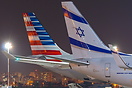 Boeing 737-85P