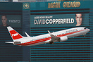 Boeing 737-823