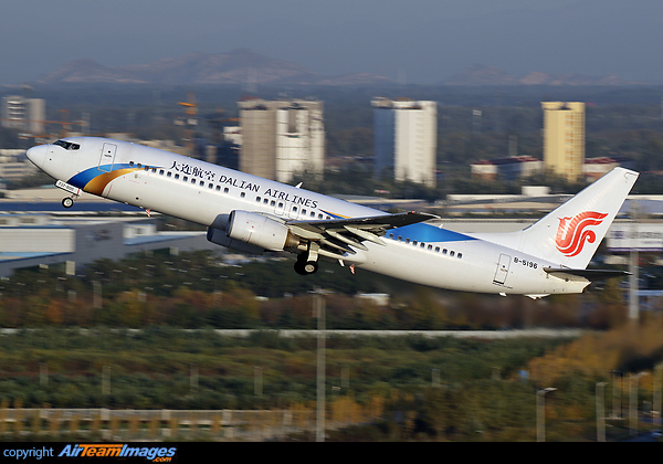 Boeing 737-86N Boeing 737-86N