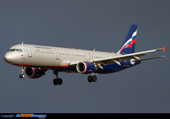 Airbus A321-211 Airbus A321-211