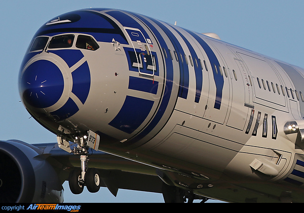 Boeing 787-9 Dreamliner Boeing 787-9 Dreamliner