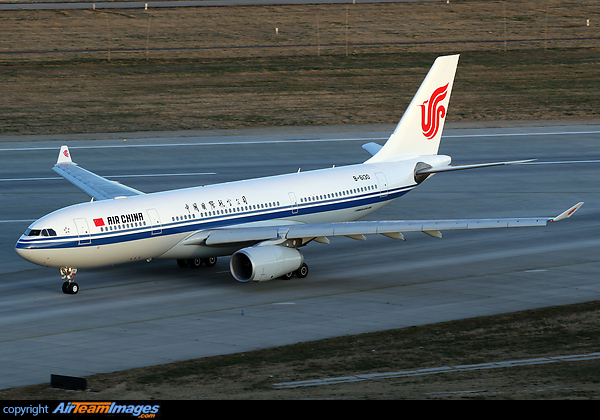 Airbus A330-243 Airbus A330-243