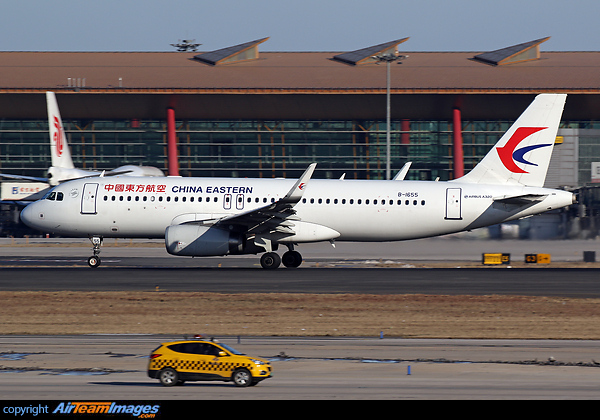 Airbus A320-232 Airbus A320-232