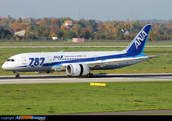 Boeing 787-8 Dreamliner Boeing 787-8 Dreamliner