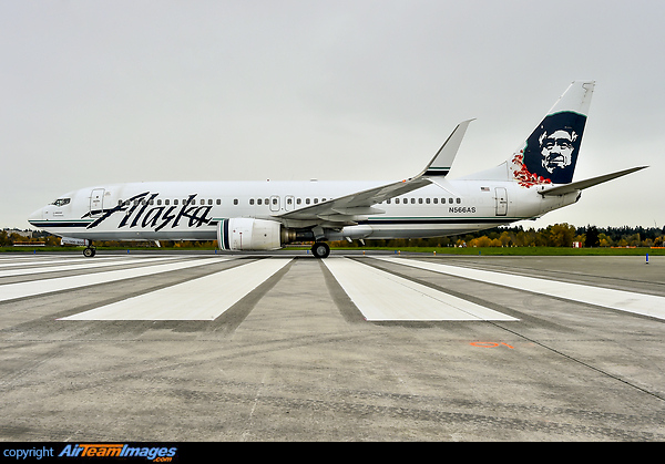 Boeing 737-890 Boeing 737-890