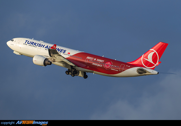 Airbus A330-223 Airbus A330-223