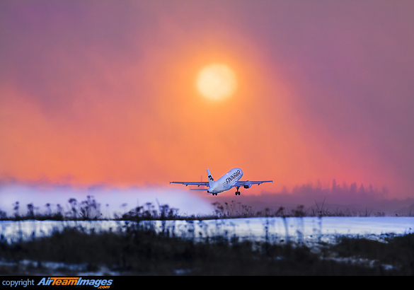 Airbus A319-112 Airbus A319-112