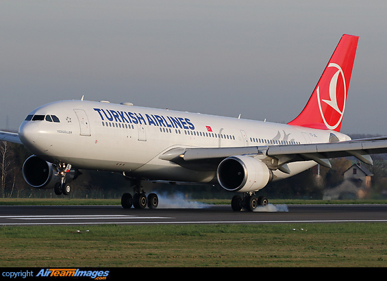 Airbus A330-202 Airbus A330-202