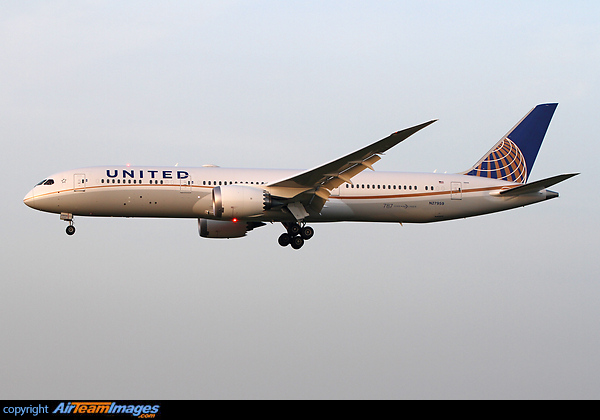 Boeing 787-9 Dreamliner Boeing 787-9 Dreamliner