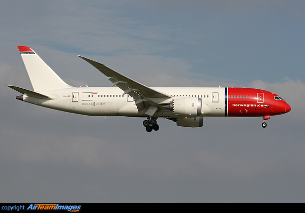 Boeing 787-8 Dreamliner Boeing 787-8 Dreamliner