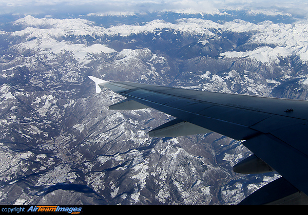 Airbus A320-214 Airbus A320-214