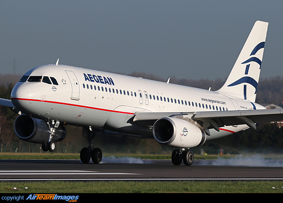 Airbus A320-232 Airbus A320-232