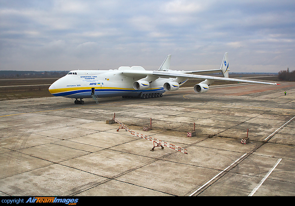Antonov An-225 Mriya Antonov An-225 Mriya