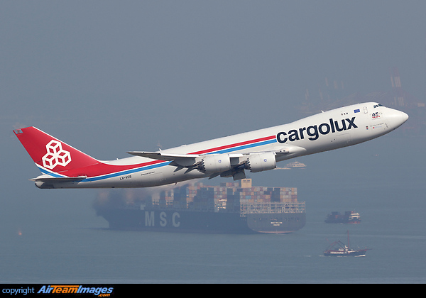 Boeing 747-8R7F/SCD Boeing 747-8R7F/SCD