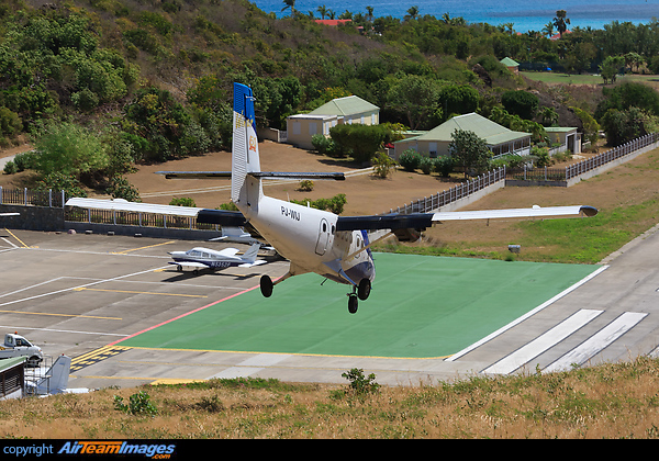 DHC-6-300 Twin Otter DHC-6-300 Twin Otter