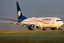 Boeing 737-852