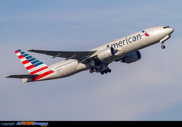 Boeing 777-223/ER Boeing 777-223/ER