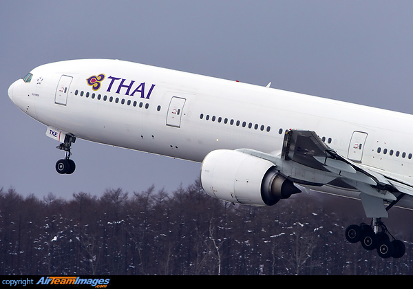 Boeing 777-3D7 Boeing 777-3D7