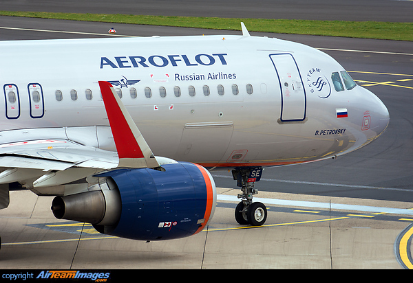 Airbus A320-214 Airbus A320-214