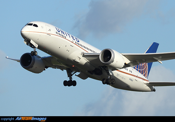 Boeing 787-8 Dreamliner Boeing 787-8 Dreamliner