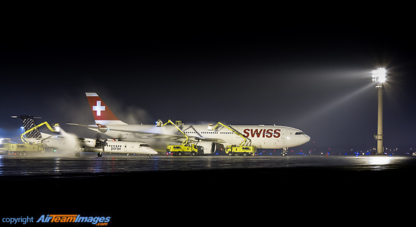 Airbus A330-343X Airbus A330-343X