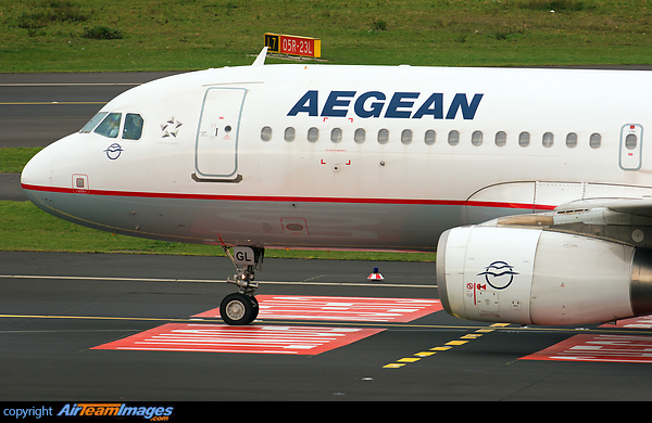 Airbus A320-232 Airbus A320-232