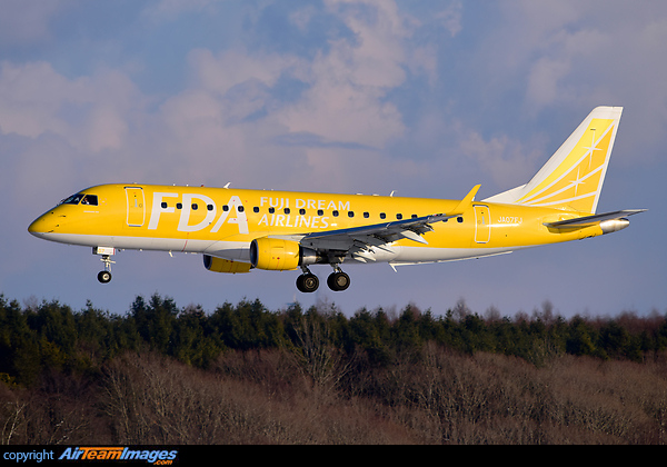 Embraer ERJ-175SD Embraer ERJ-175SD