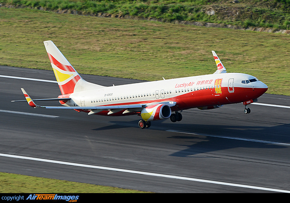 Boeing 737-8MB Boeing 737-8MB
