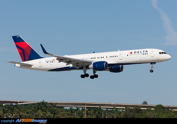 Boeing 757-232 Boeing 757-232