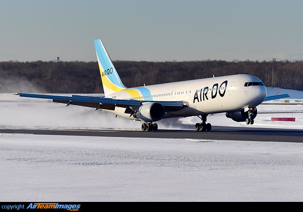Boeing 767-33A Boeing 767-33A