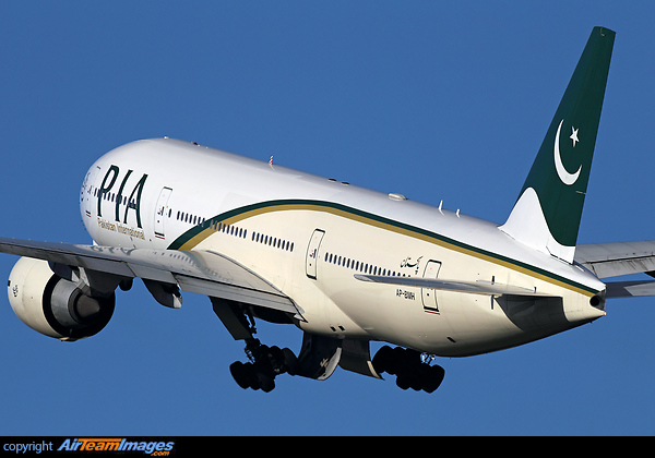 A recent addition to PIA's fleet, previously operated by Vietnam Airlines Boeing 777-2Q8/ER