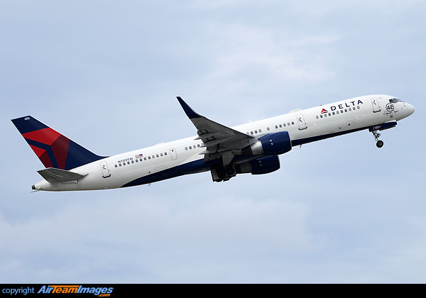 Boeing 757-2Q8 Boeing 757-2Q8