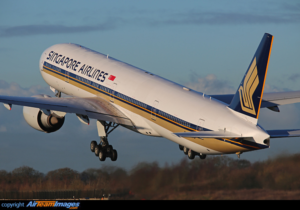 Boeing 777-312/ER Boeing 777-312/ER