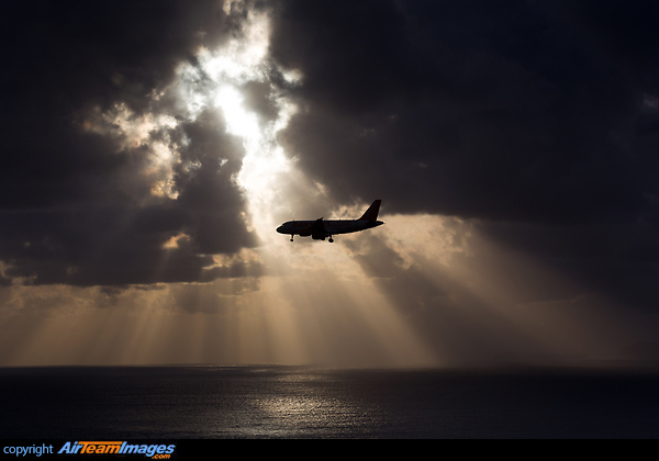 Airbus A319-111 Airbus A319-111