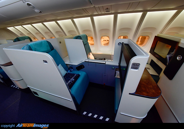Boeing 747-8B5 Boeing 747-8B5