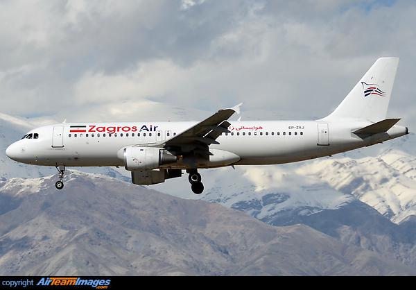 Airbus A320-212 Airbus A320-212