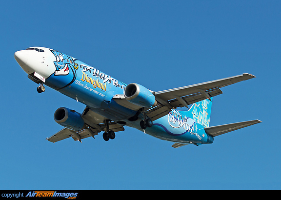 painted in "Make a Wish" Disney special colour scheme Boeing 737-490