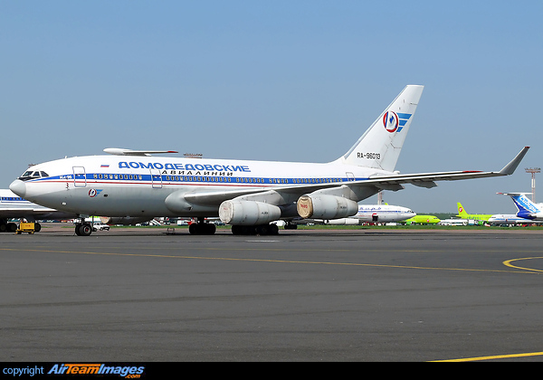 Ilyushin Il-96-300 Ilyushin Il-96-300